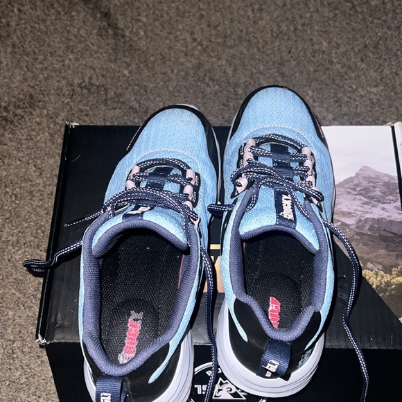 Boots - Picture 6 of 9